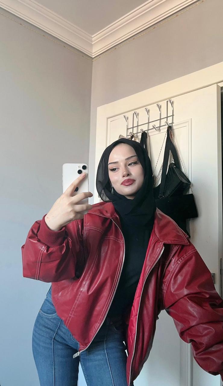 Gümüşhacıköy Sürprizli Kadın Escort Hale